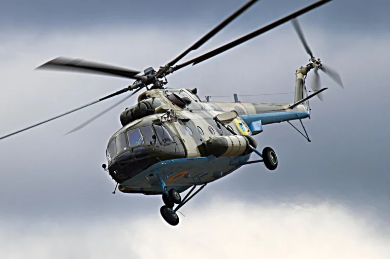 Мі-8: легендарний вертоліт, який літає в небі вже понад шістдесят років