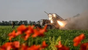 Українська РСЗВ веде вогонь на Гуляйпільському напрямку під час боїв