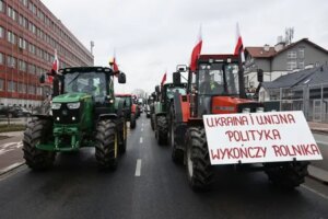 Польські фермери на тракторах протестують проти України та політики ЄС
