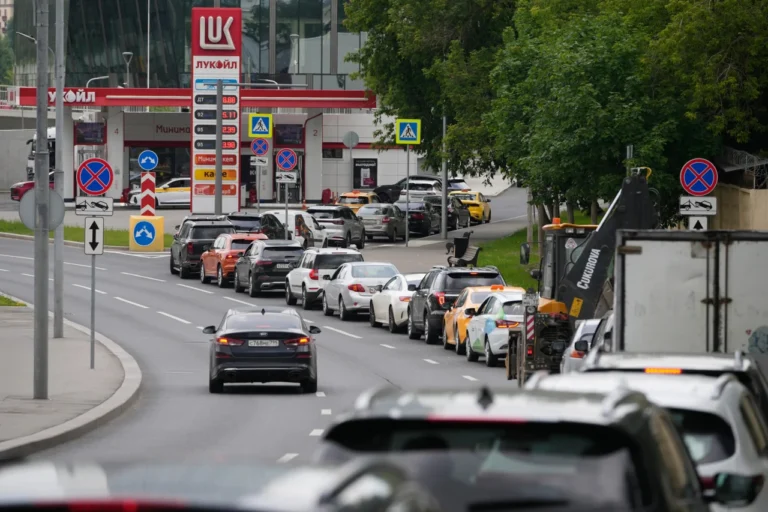Дизельне паливо: характеристики, стандарти та роль у сучасній Україні