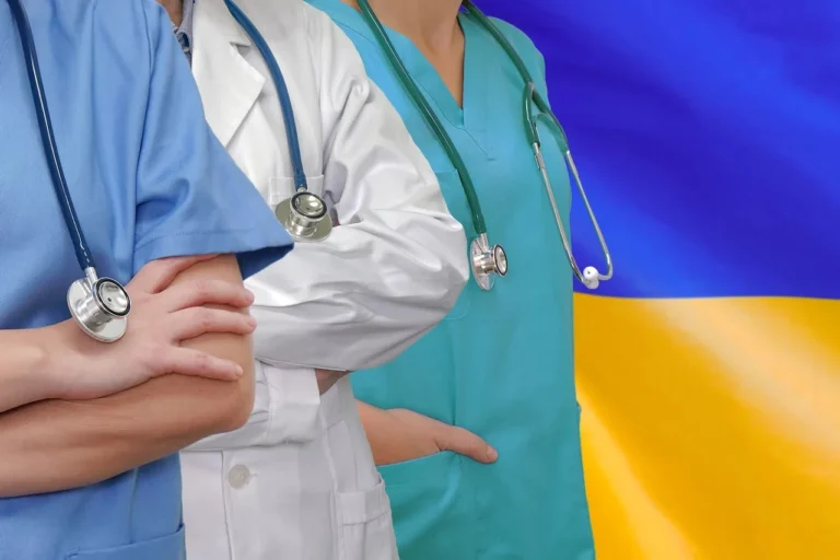 Коли день лікаря в Україні: дата 27 липня та історія свята