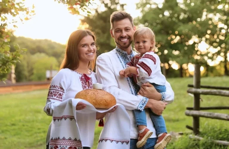 Коли день сім’ї в Україні: офіційна дата 15 травня