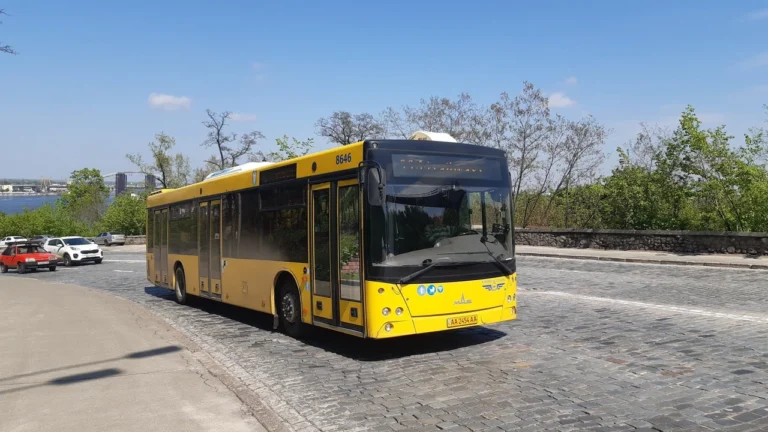 Київпастранс розклад руху автобусів: повний гід пасажира 2026