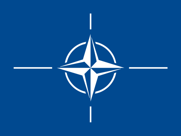 НАТО відреагувало на російську ракету в небі Польщі